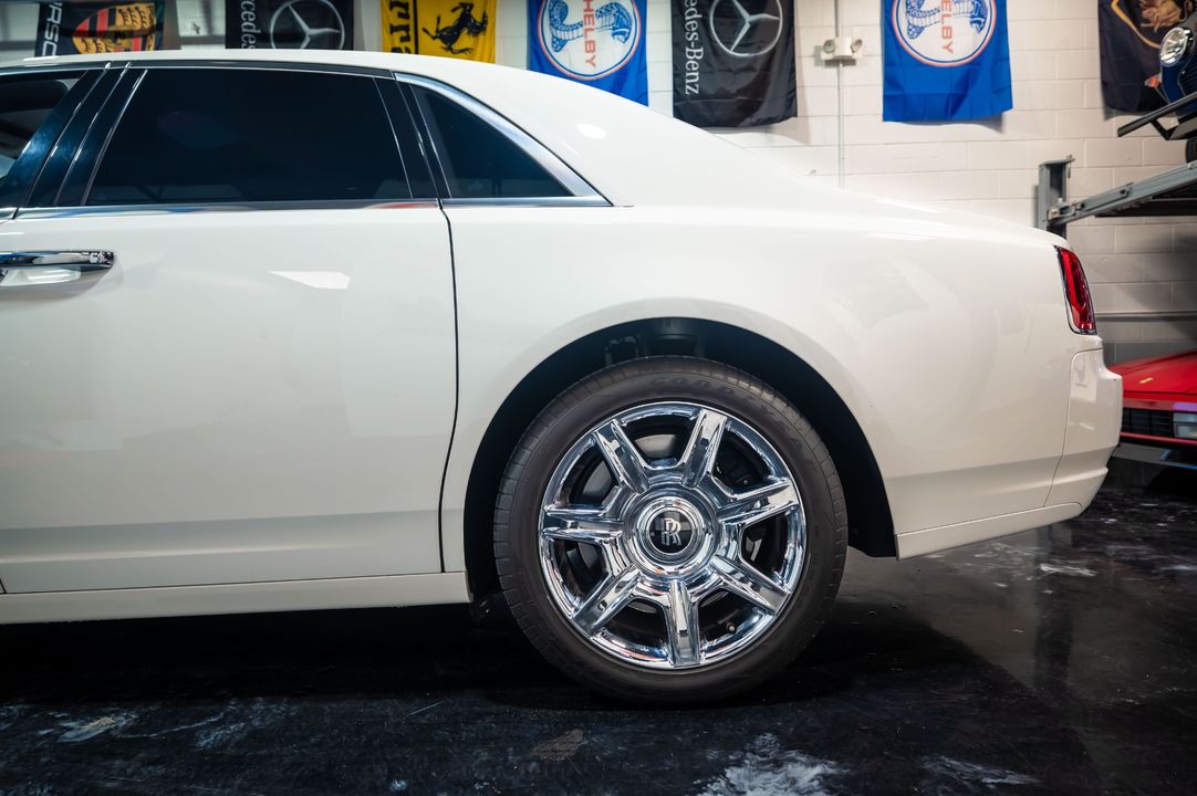 2010 Rolls-Royce Ghost