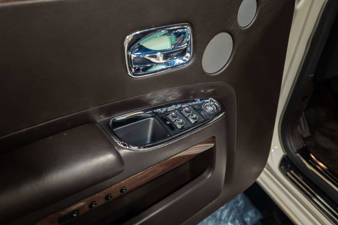 2010 Rolls-Royce Ghost