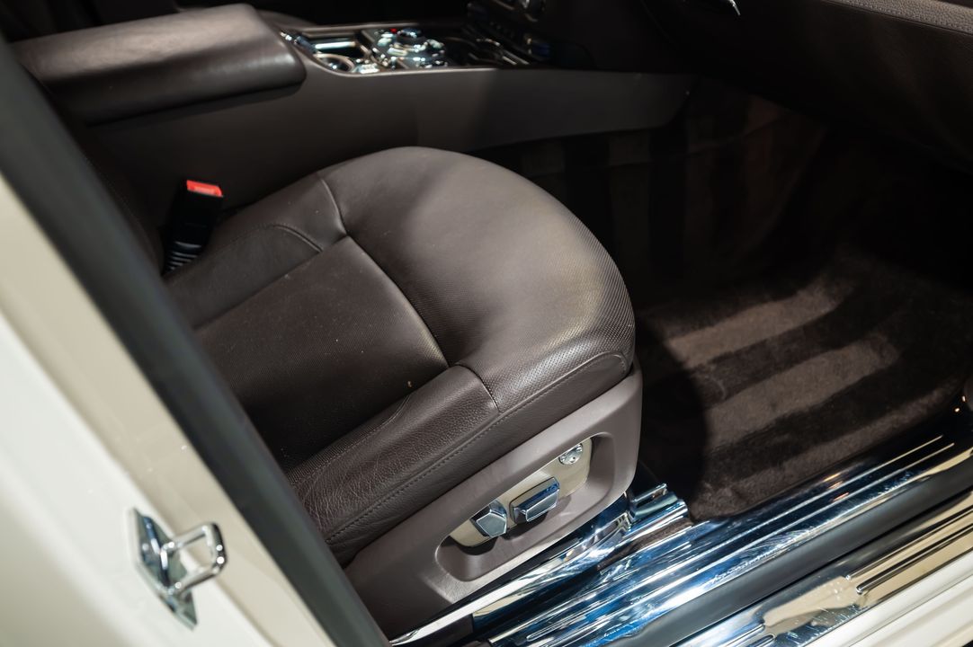 2010 Rolls-Royce Ghost