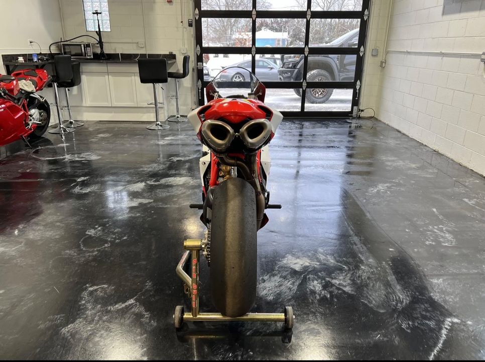 2009 DUCATI 1198 R