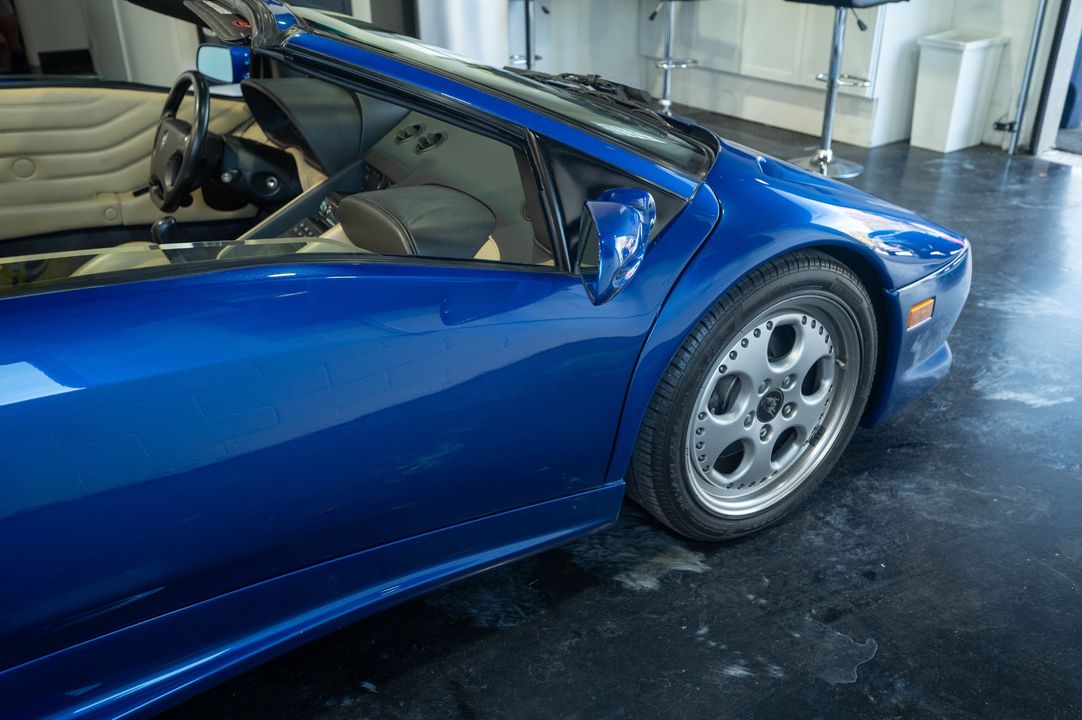 1997 Lamborghini Diablo VT