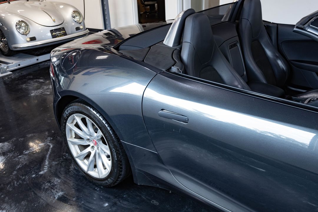 2017 Jaguar F-TYPE