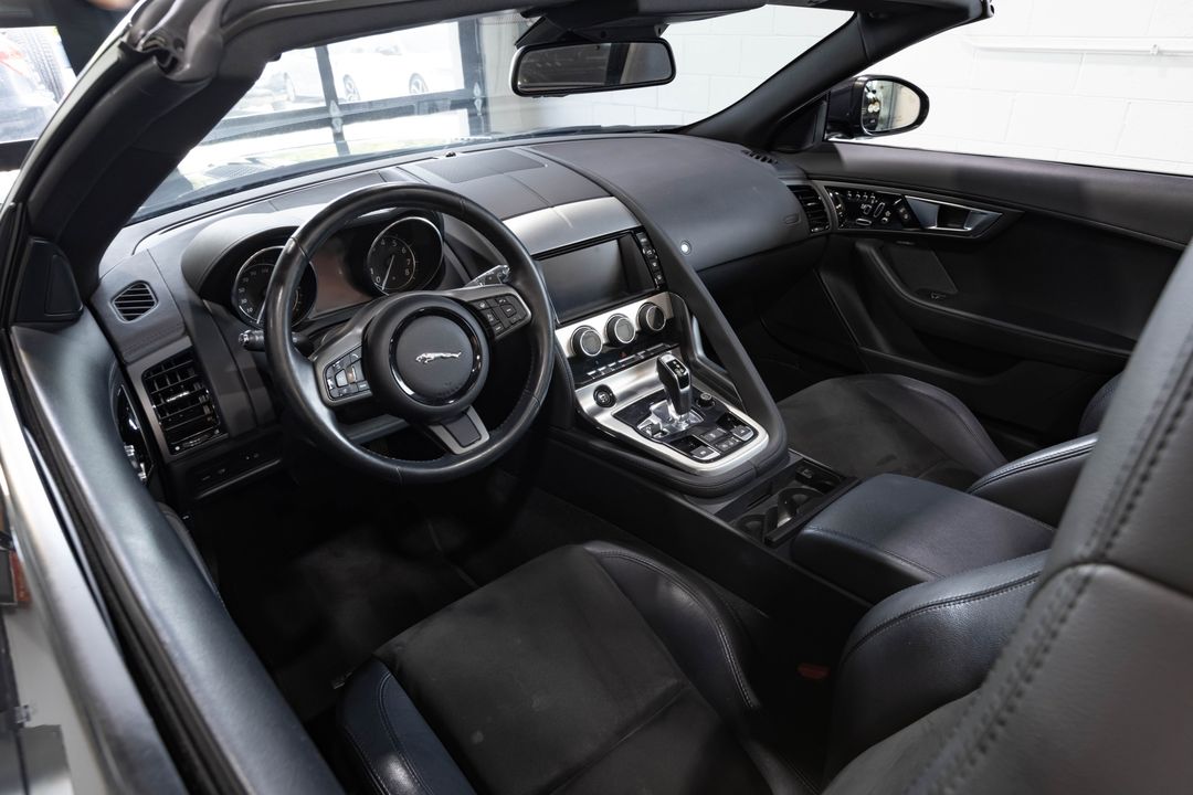 2017 Jaguar F-TYPE
