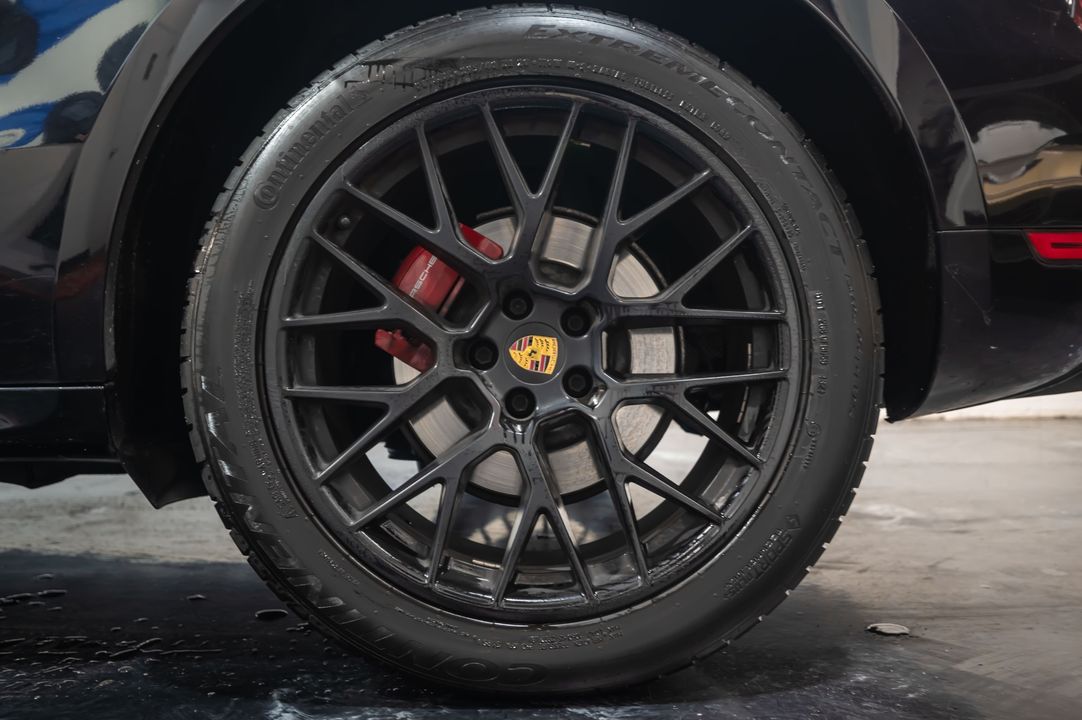 2017 Porsche Macan