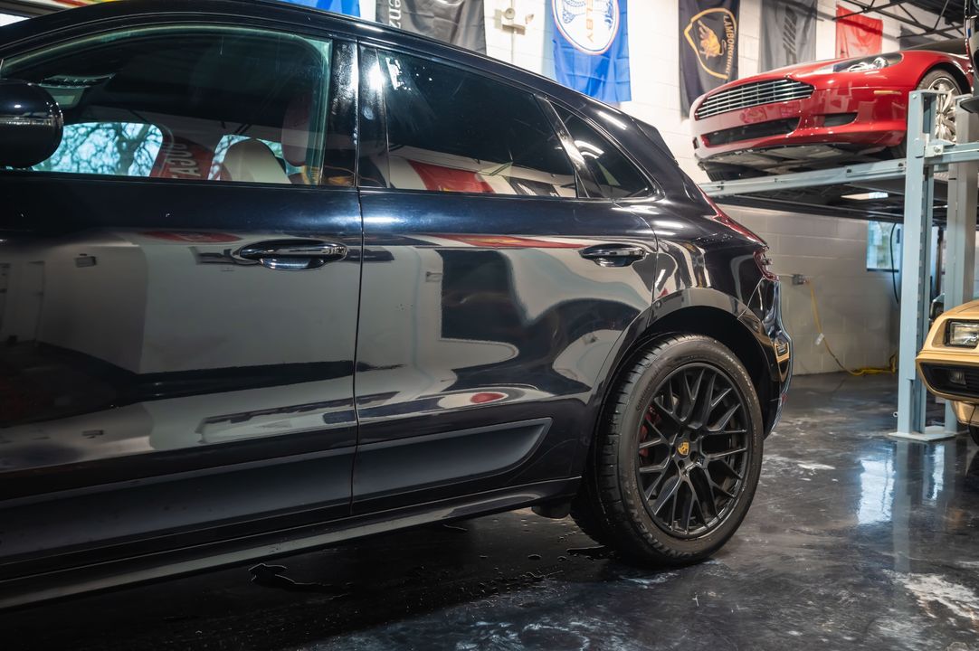 2017 Porsche Macan