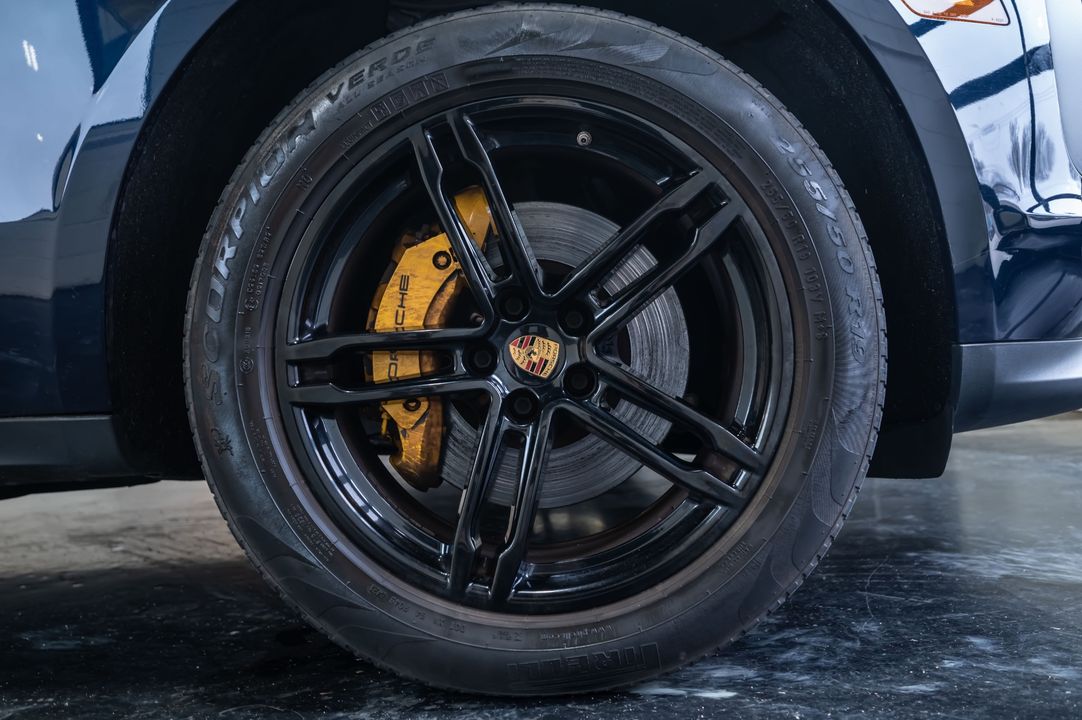 2021 Porsche Macan