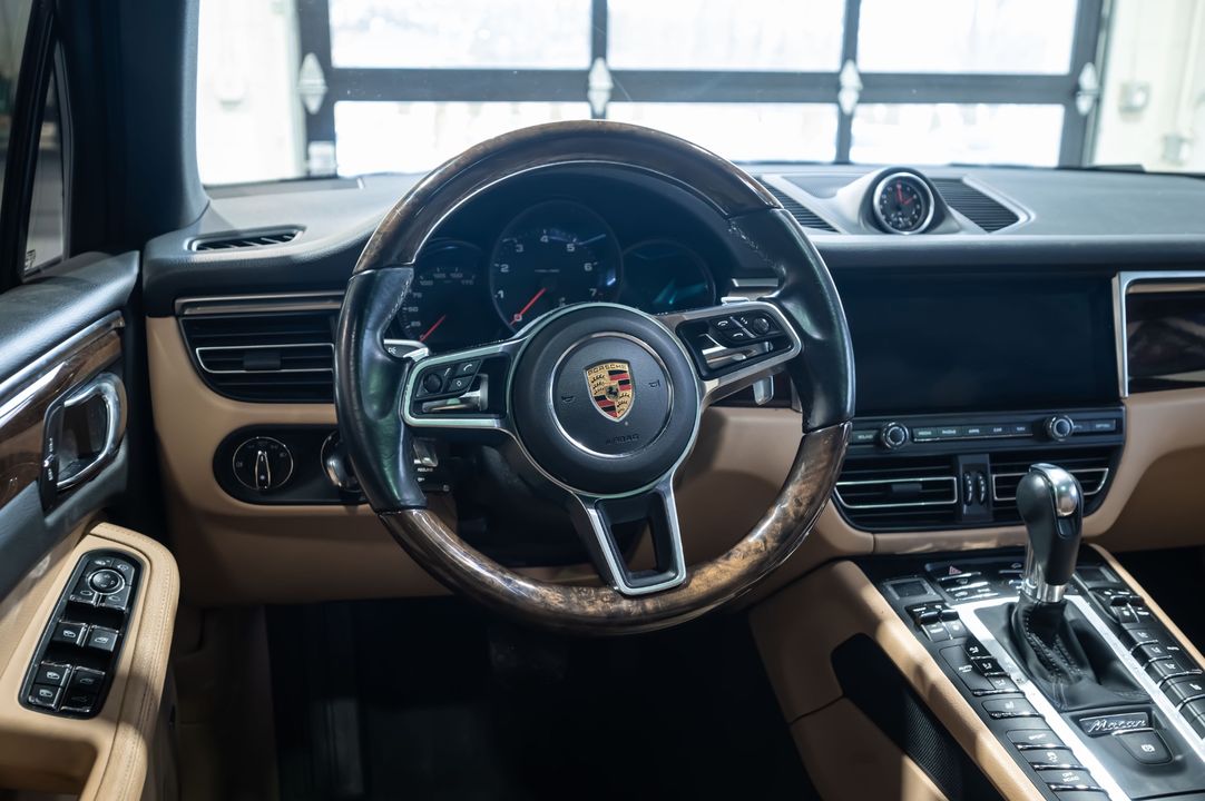 2021 Porsche Macan