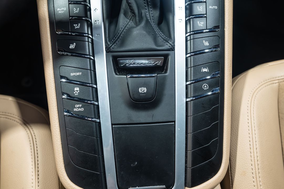 2021 Porsche Macan