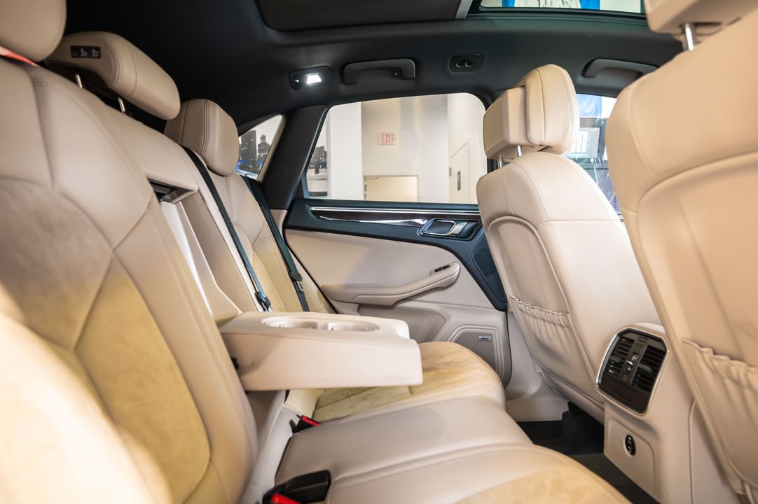 2021 Porsche Macan