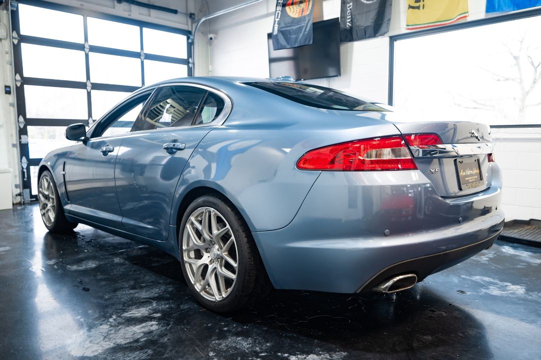 2009 Jaguar XF