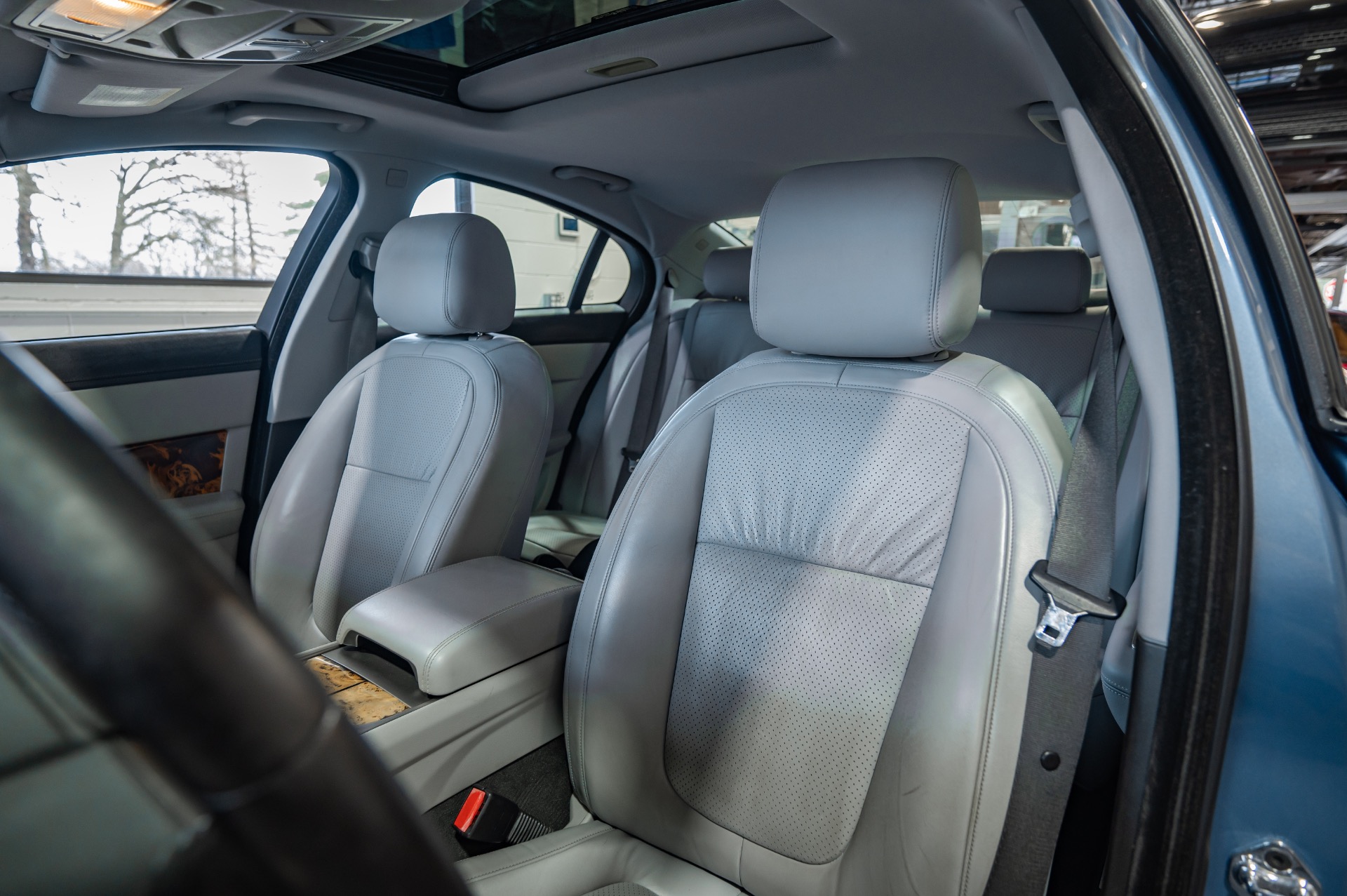 2009 Jaguar XF