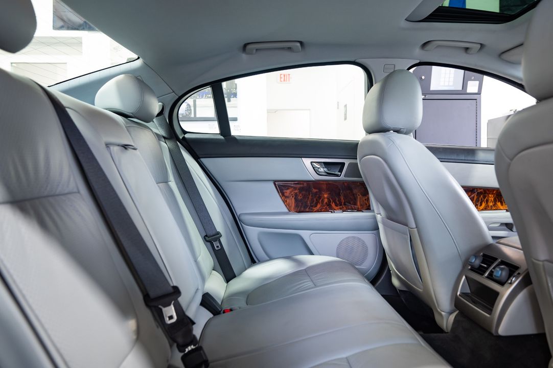 2009 Jaguar XF