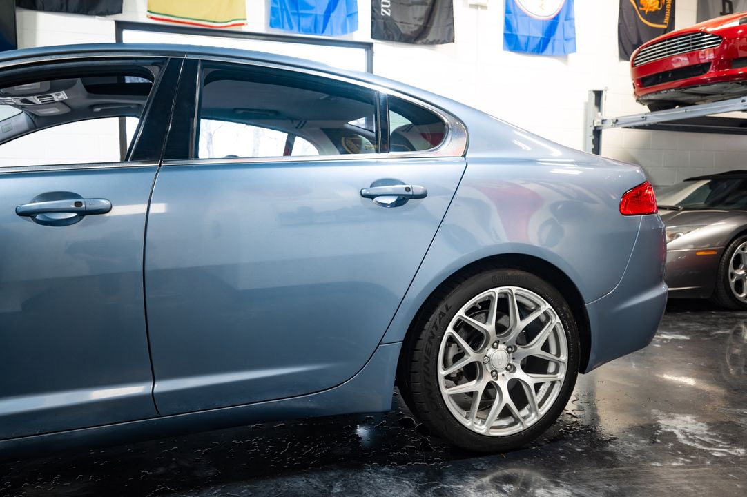 2009 Jaguar XF