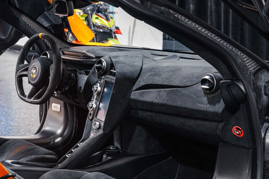 2021 McLaren 765LT