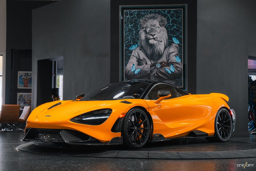 2021 McLaren 765LT