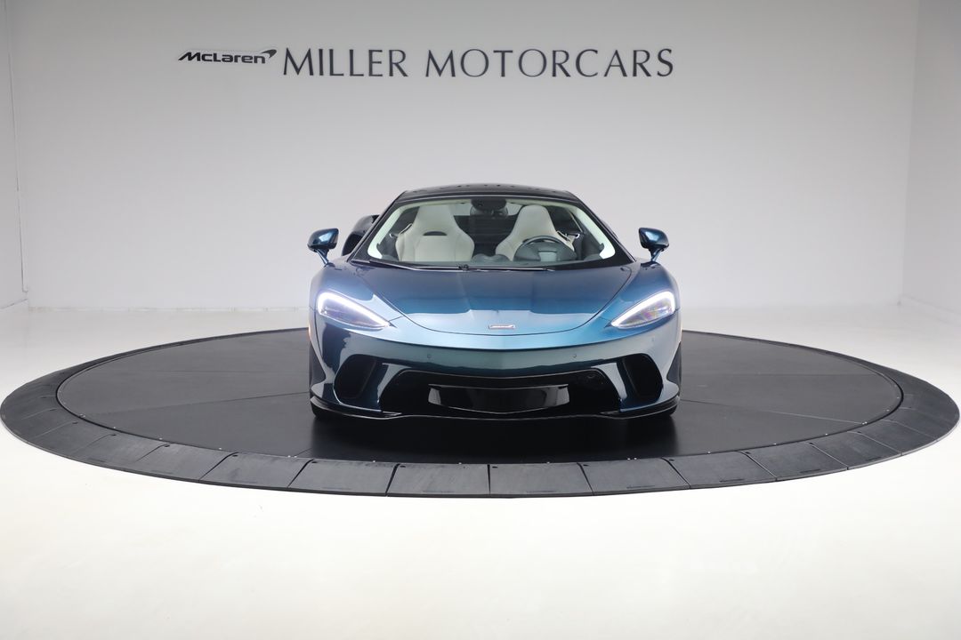 2023 McLaren GT