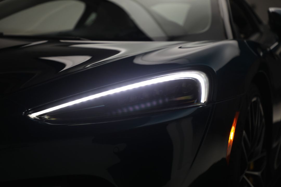 2023 McLaren GT