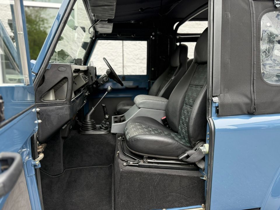 1995 Land Rover Defender 90