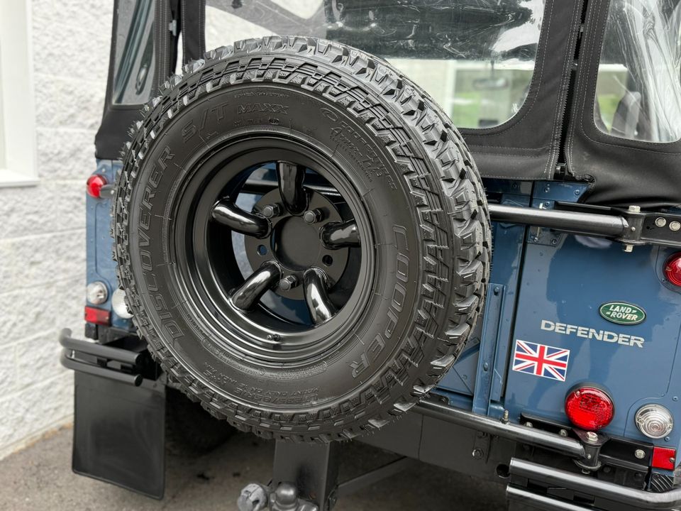 1995 Land Rover Defender 90