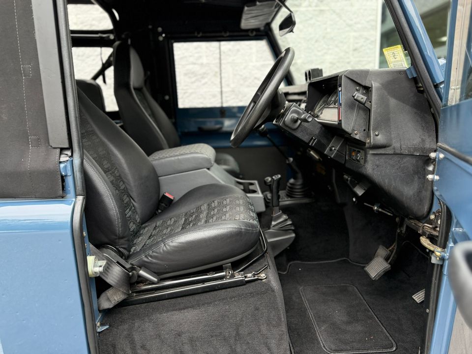 1995 Land Rover Defender 90