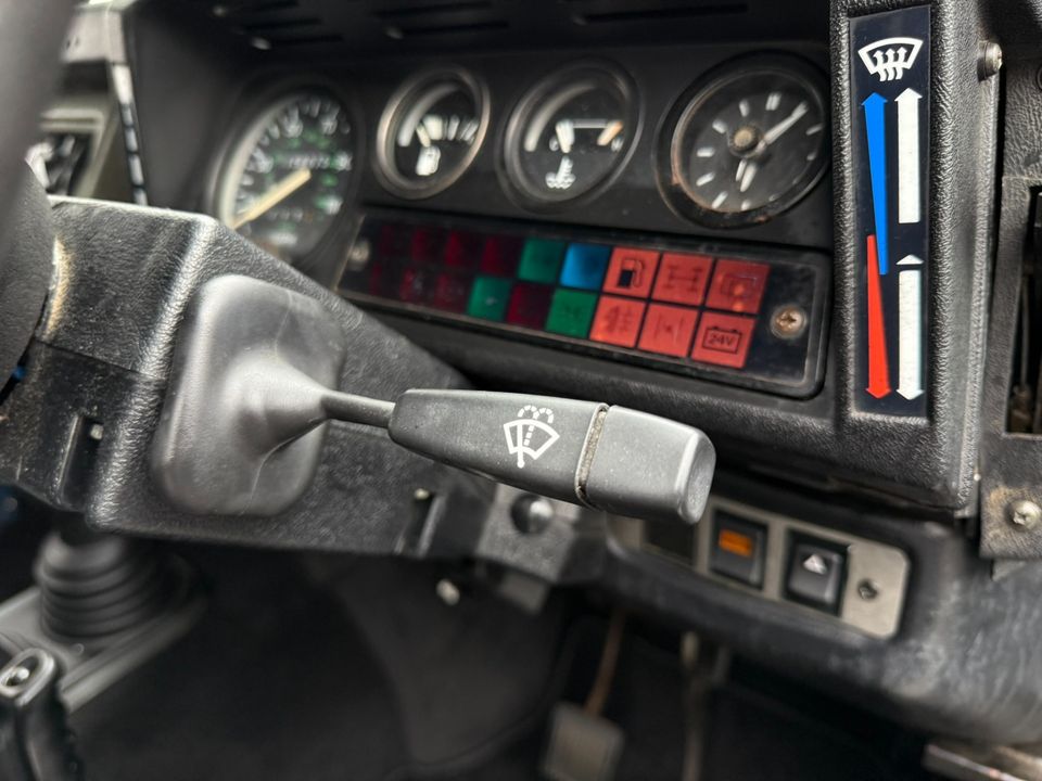 1995 Land Rover Defender 90