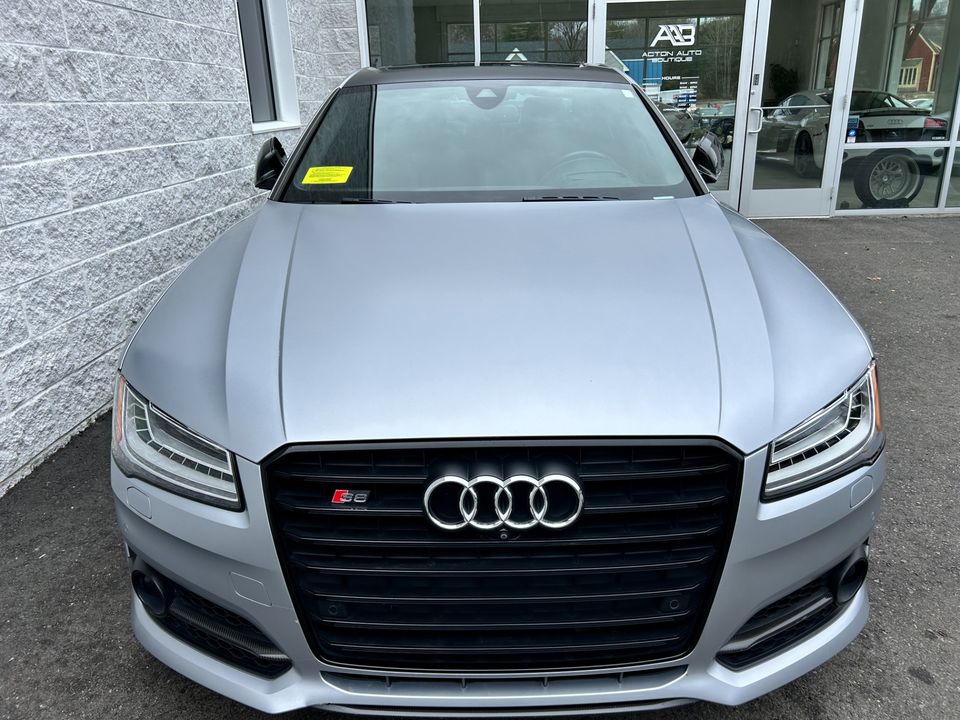 2016 Audi S8 plus