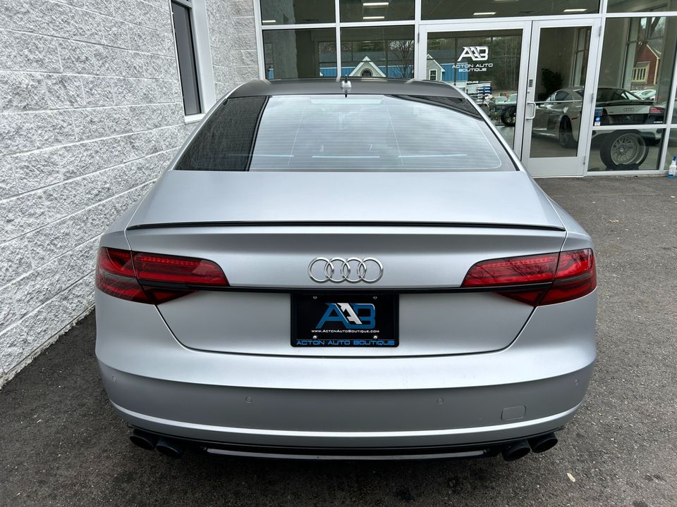 2016 Audi S8 plus