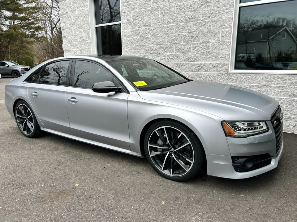 2016 Audi S8 plus