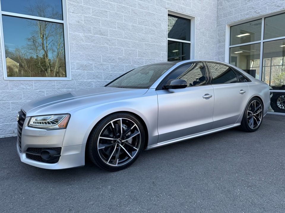 2016 Audi S8 plus