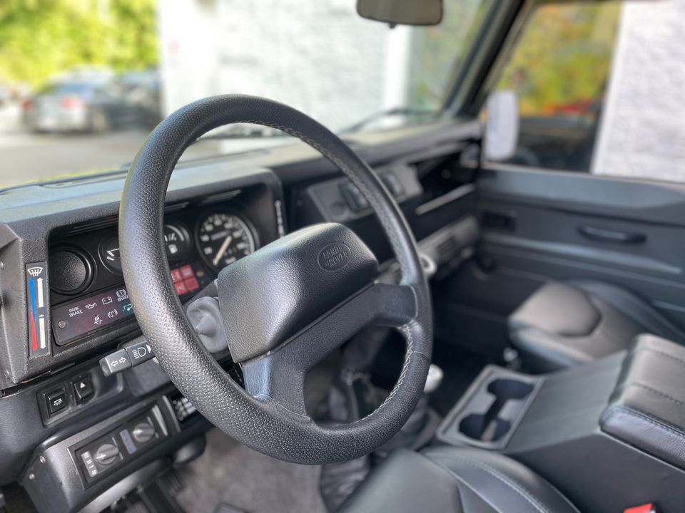 1993 Land Rover Defender