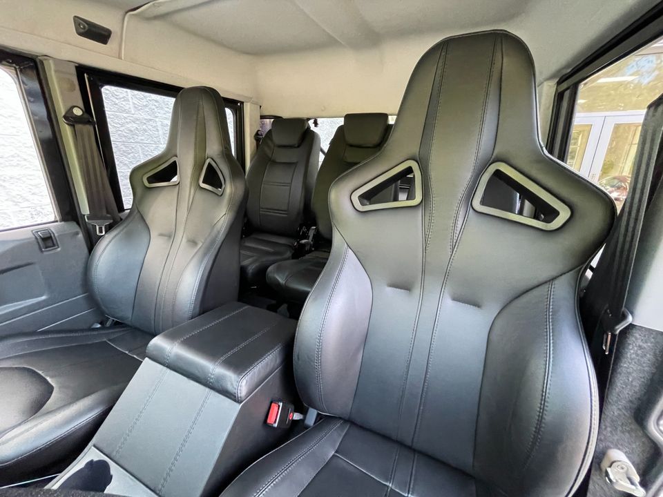 1993 Land Rover Defender