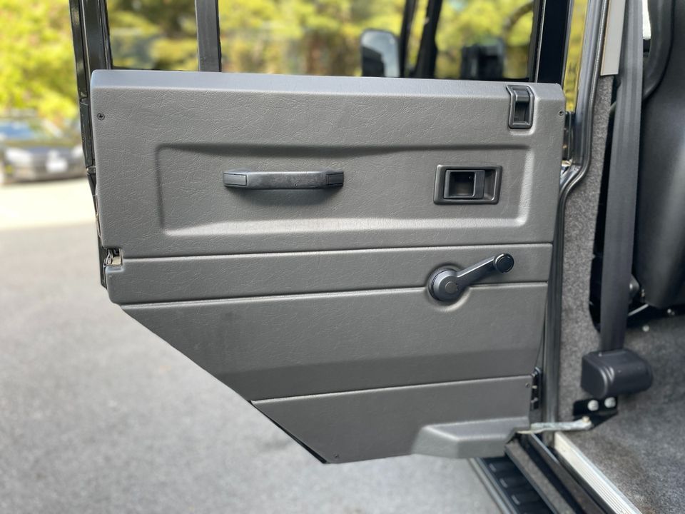 1993 Land Rover Defender