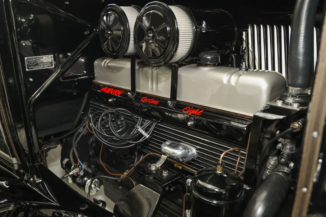 1932 Auburn 898-A