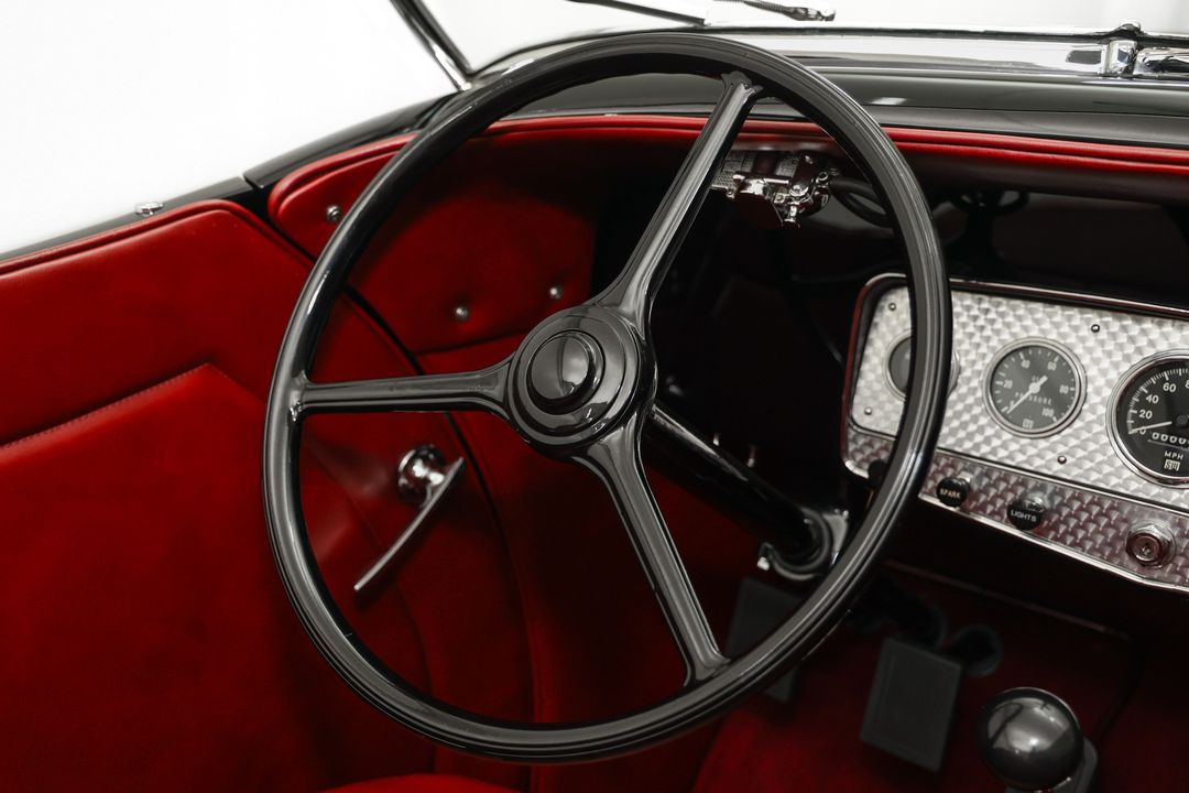1932 Auburn 898-A