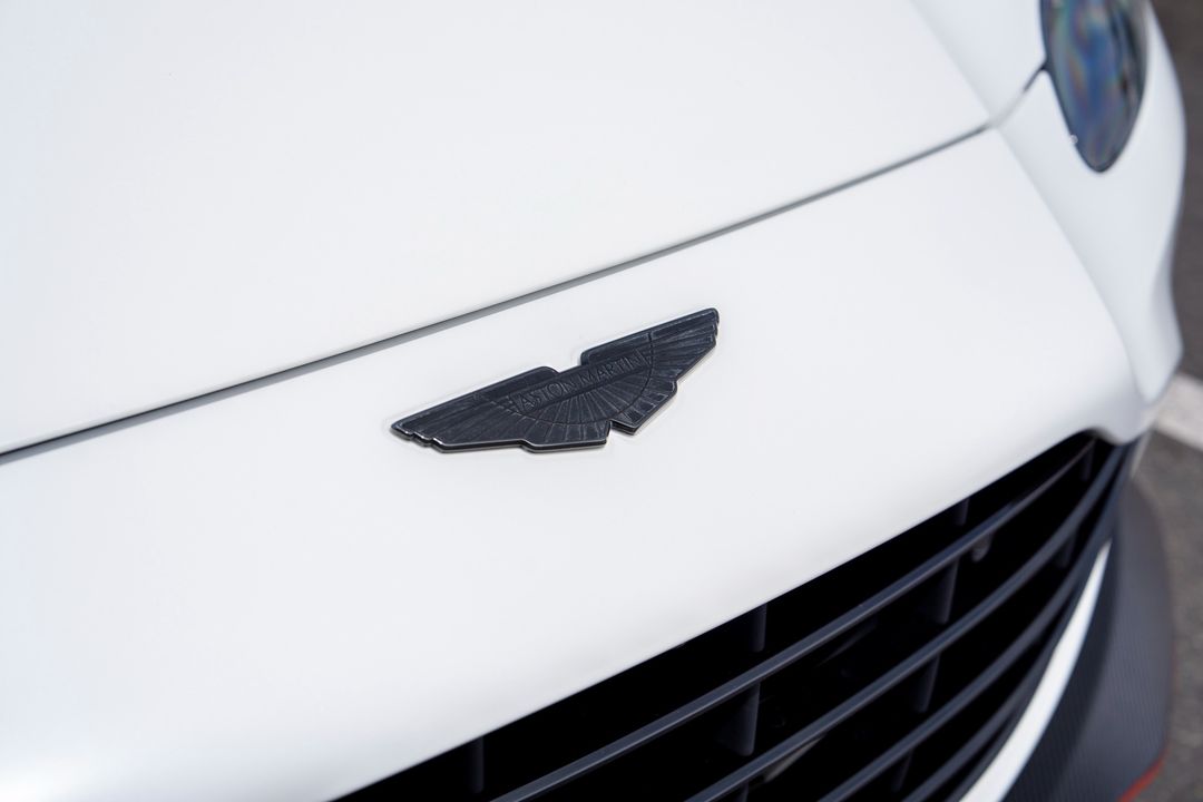 2023 Aston Martin Vantage