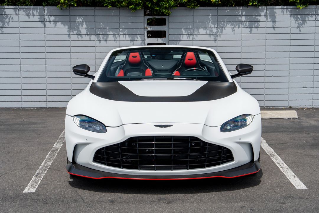2023 Aston Martin Vantage