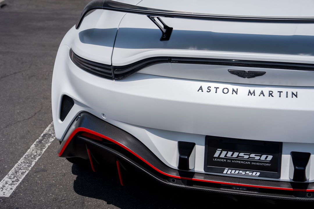 2023 Aston Martin Vantage