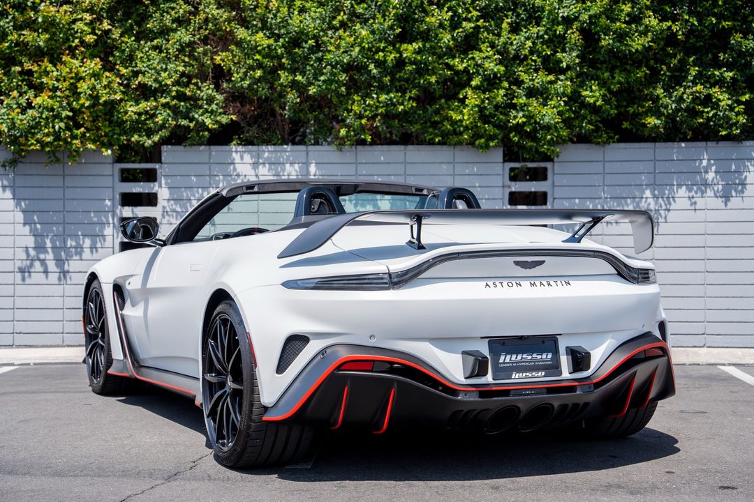 2023 Aston Martin Vantage