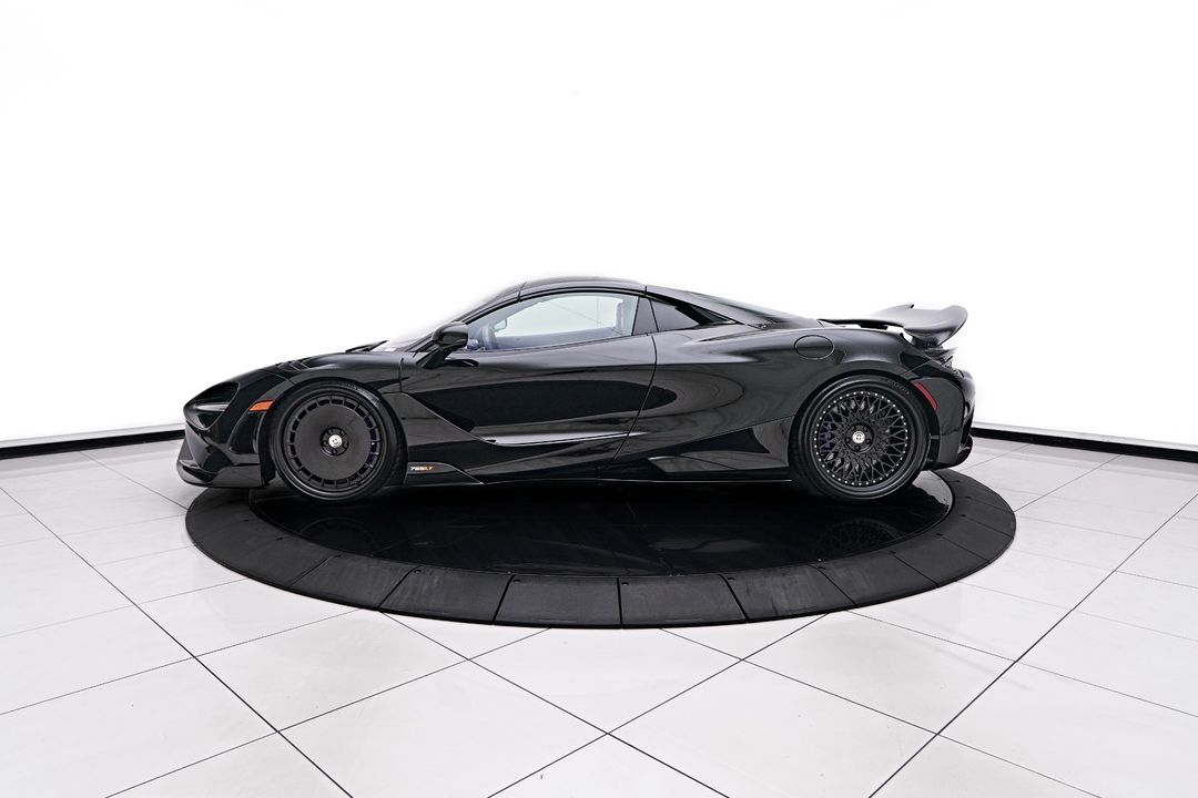 2022 McLaren 765LT