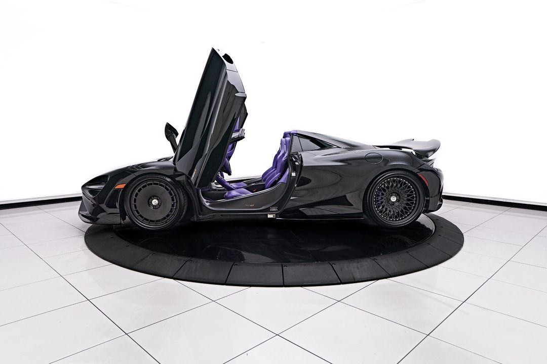 2022 McLaren 765LT