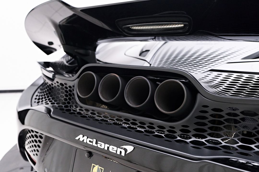2022 McLaren 765LT