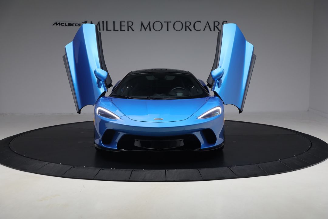 2021 McLaren GT