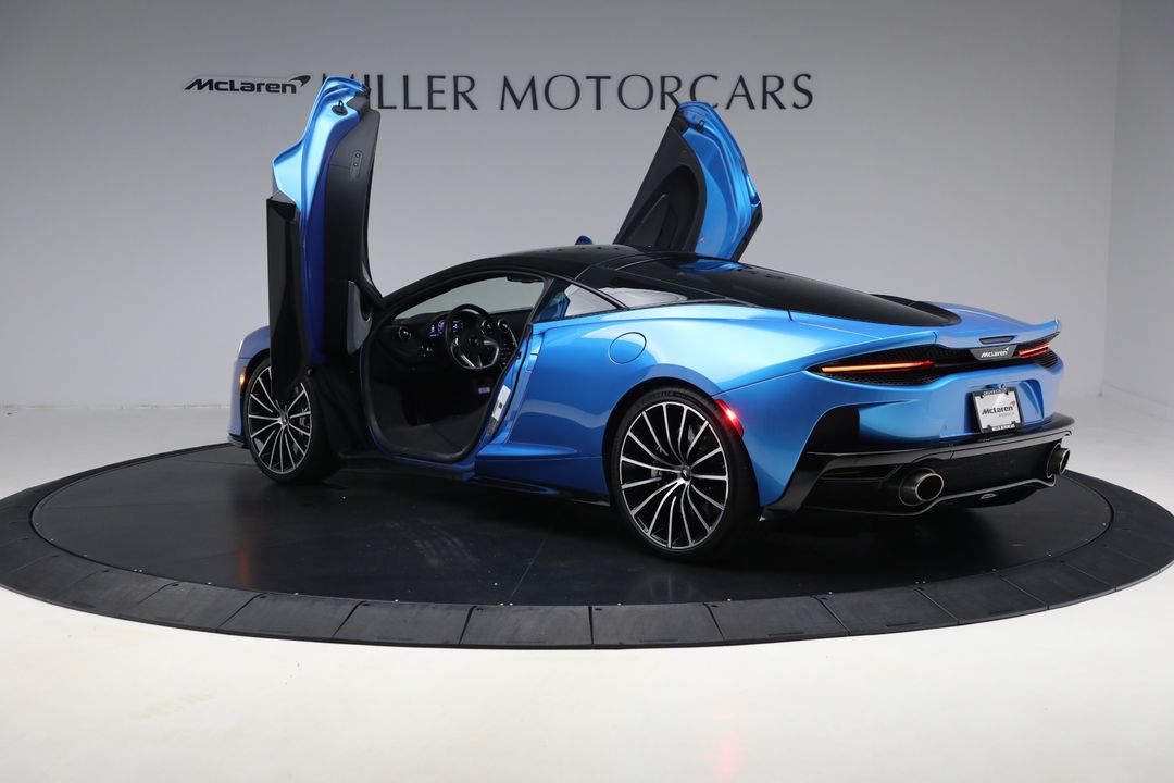 2021 McLaren GT