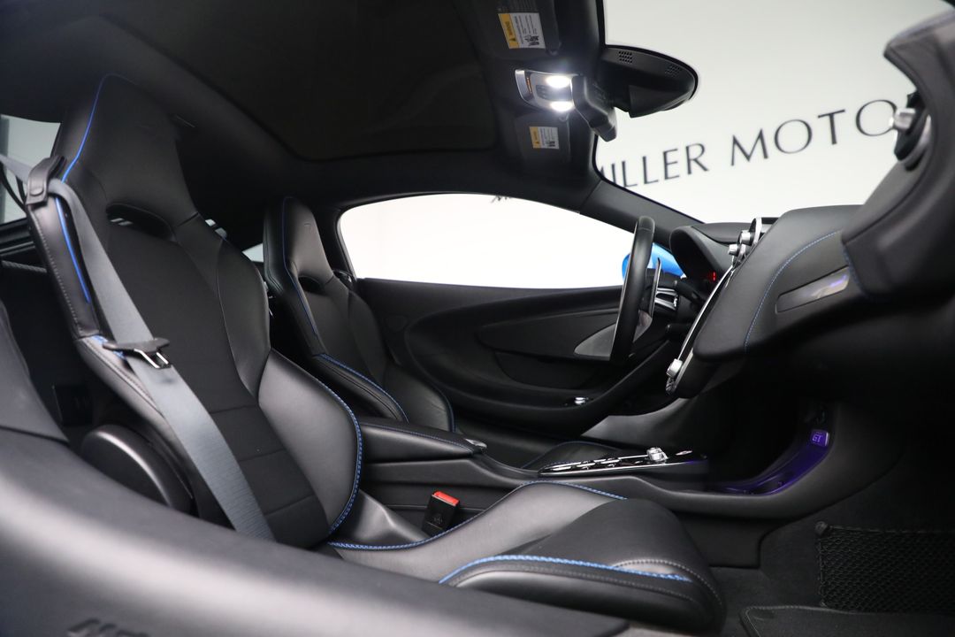 2021 McLaren GT