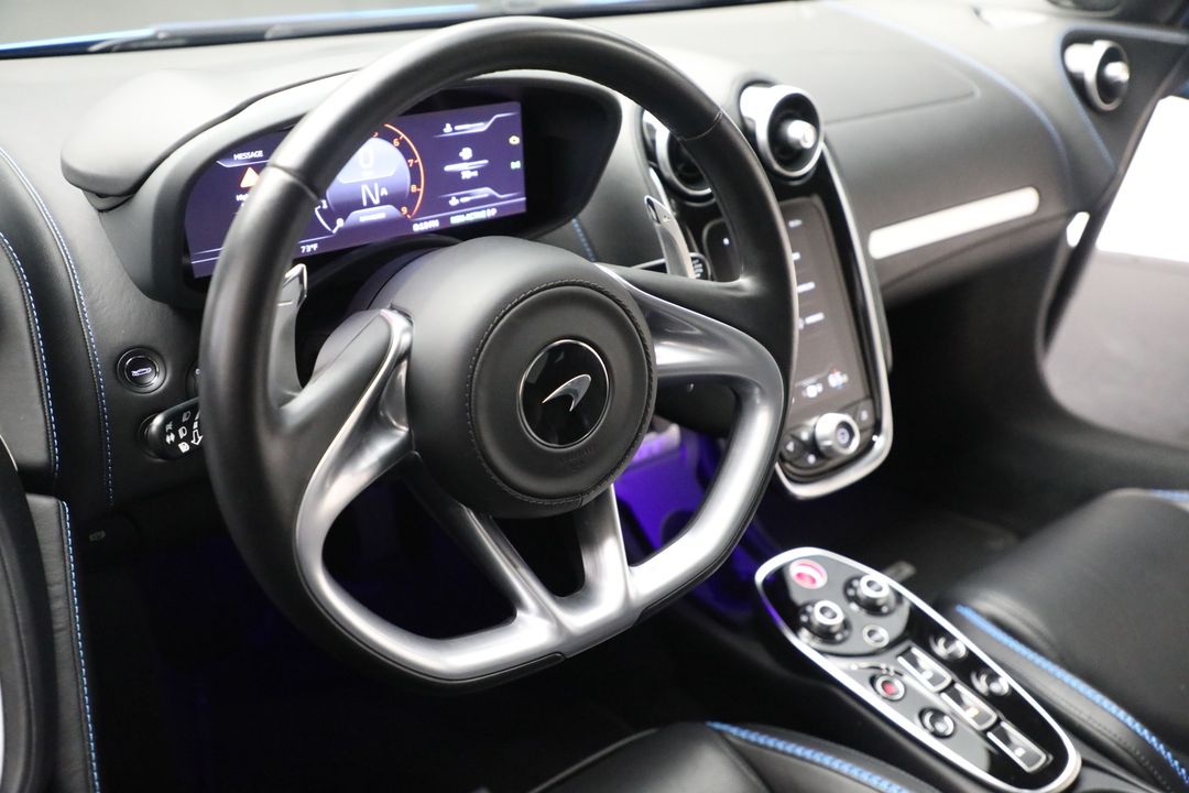 2021 McLaren GT