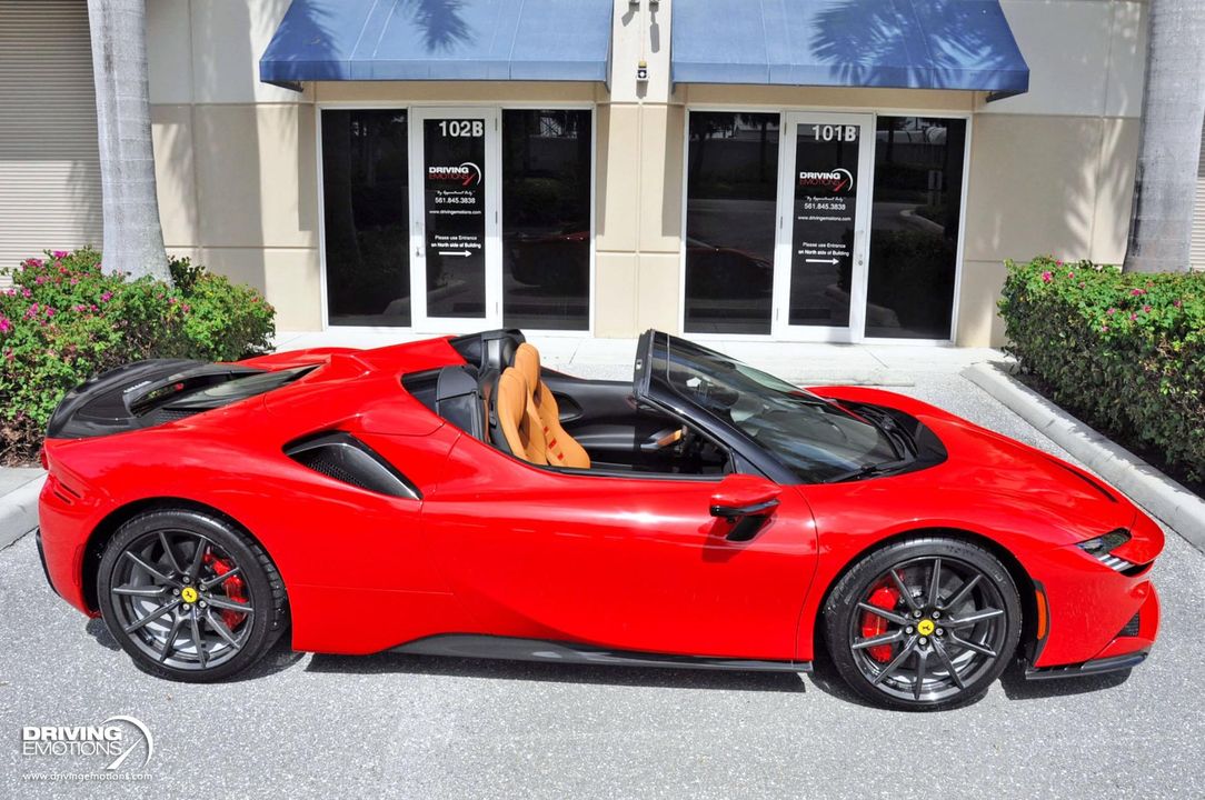 2023 Ferrari SF90 Spider