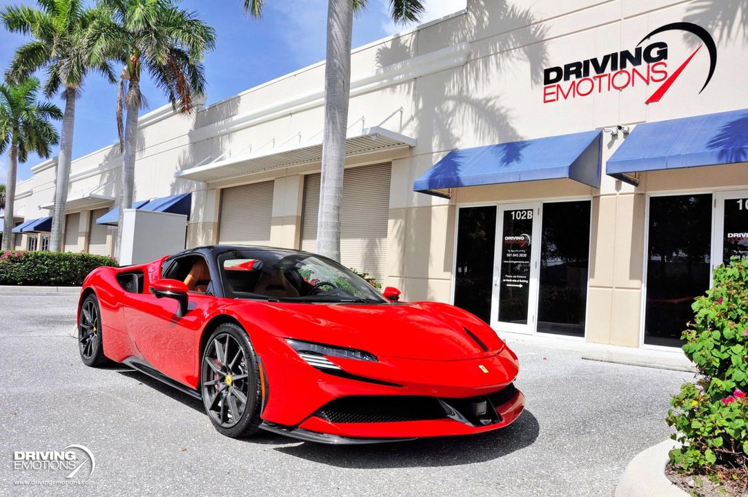 2023 Ferrari SF90 Spider