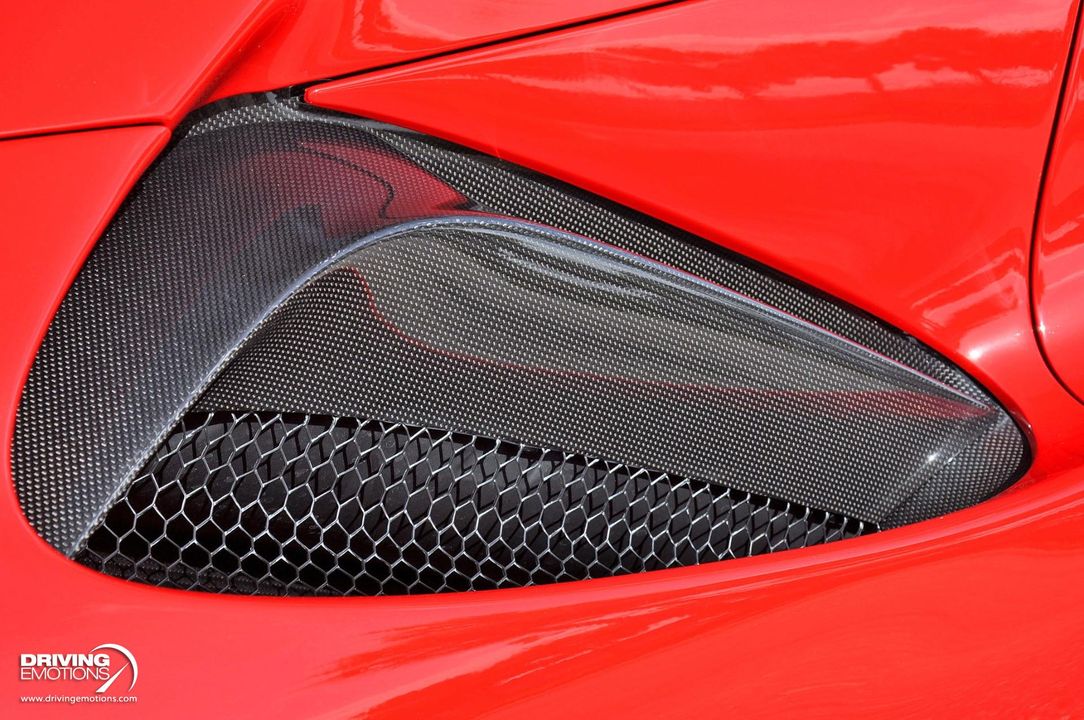 2023 Ferrari SF90 Spider