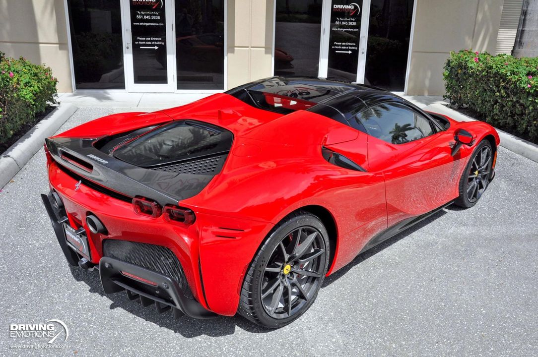 2023 Ferrari SF90 Spider