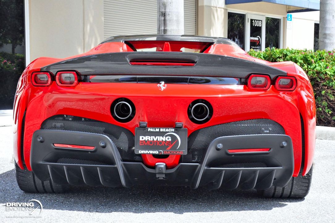 2023 Ferrari SF90 Spider